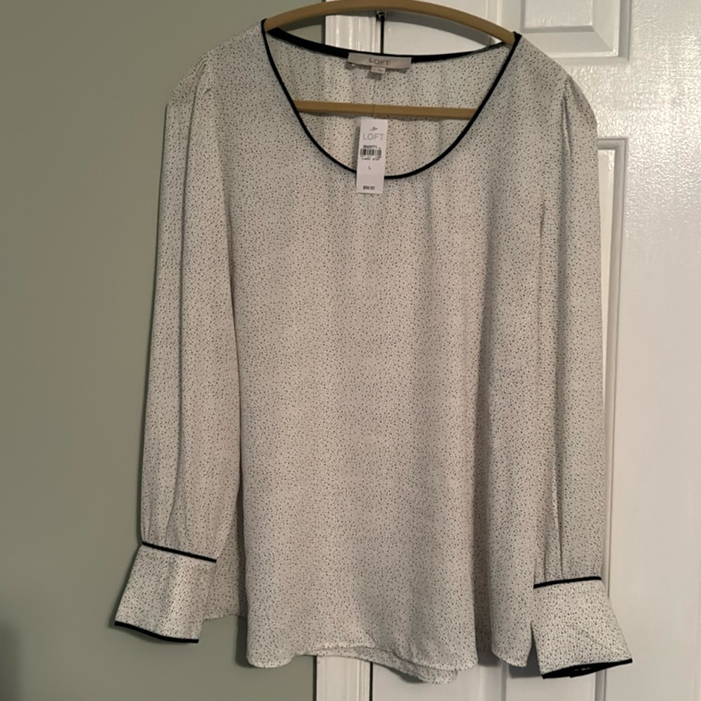 Adorable Loft black and white blouse NWT